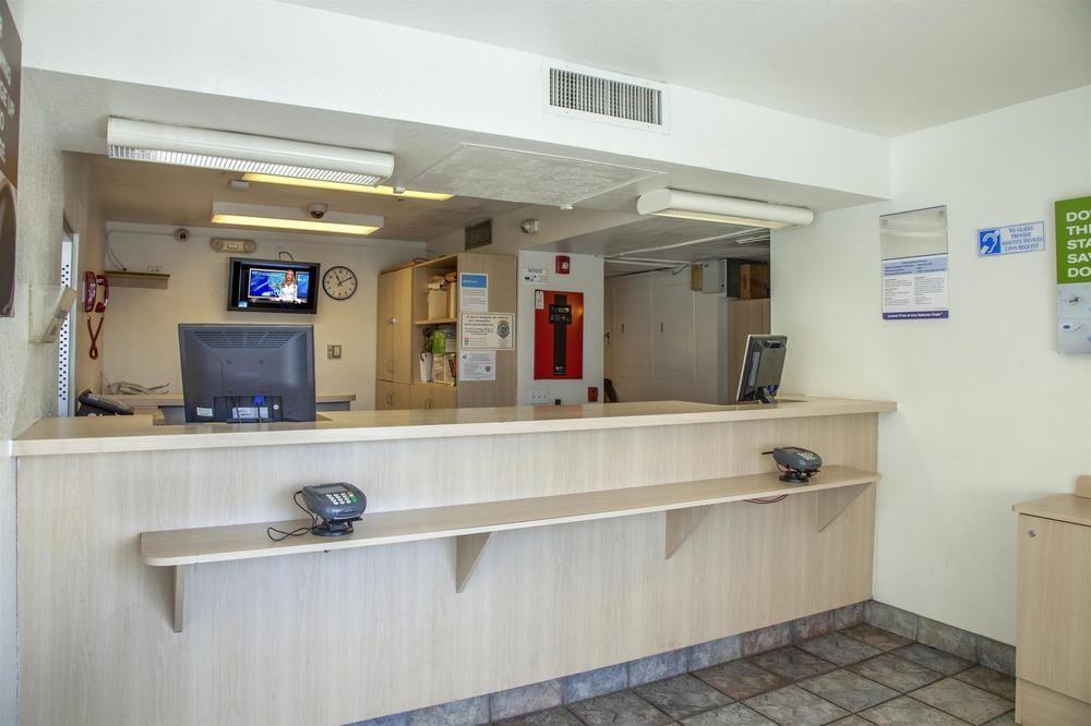 Motel 6 Mesa North מראה חיצוני תמונה