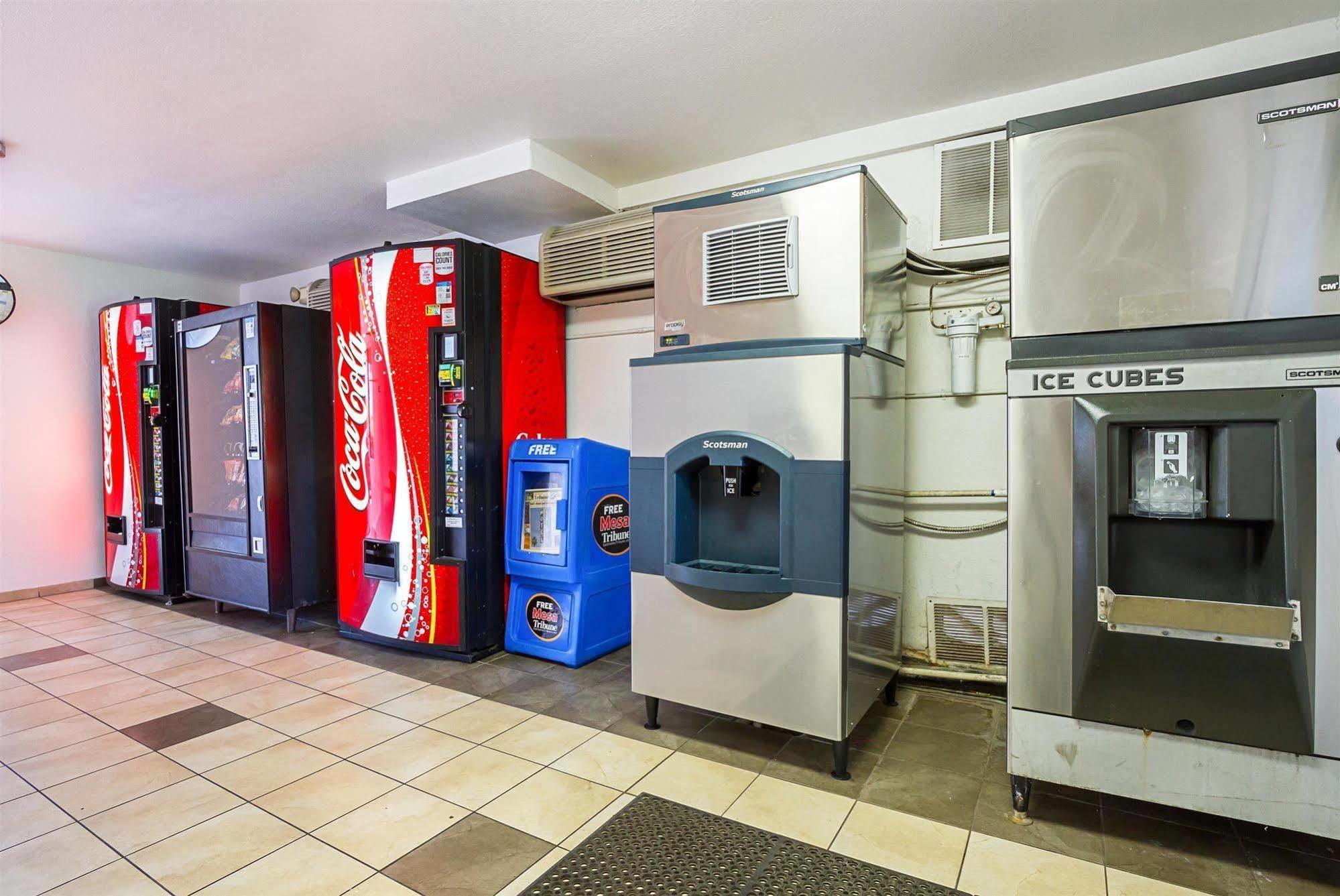 Motel 6 Mesa North מראה חיצוני תמונה