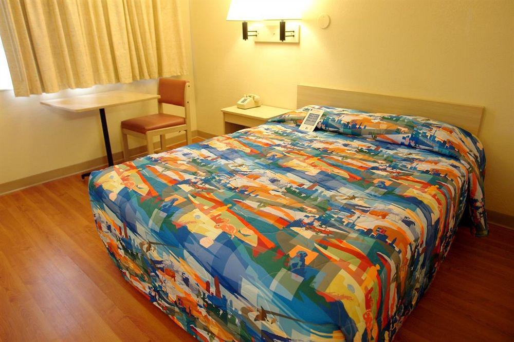 Motel 6 Mesa North מראה חיצוני תמונה